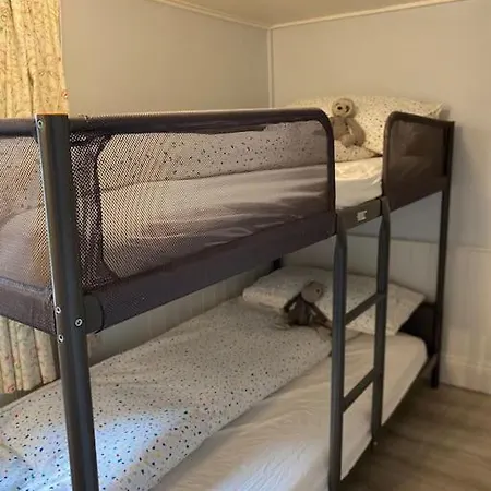 Prázdninový dům The Old Thatch, Lemybrien *