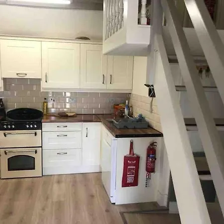 Dom wakacyjny The Old Thatch, Lemybrien *